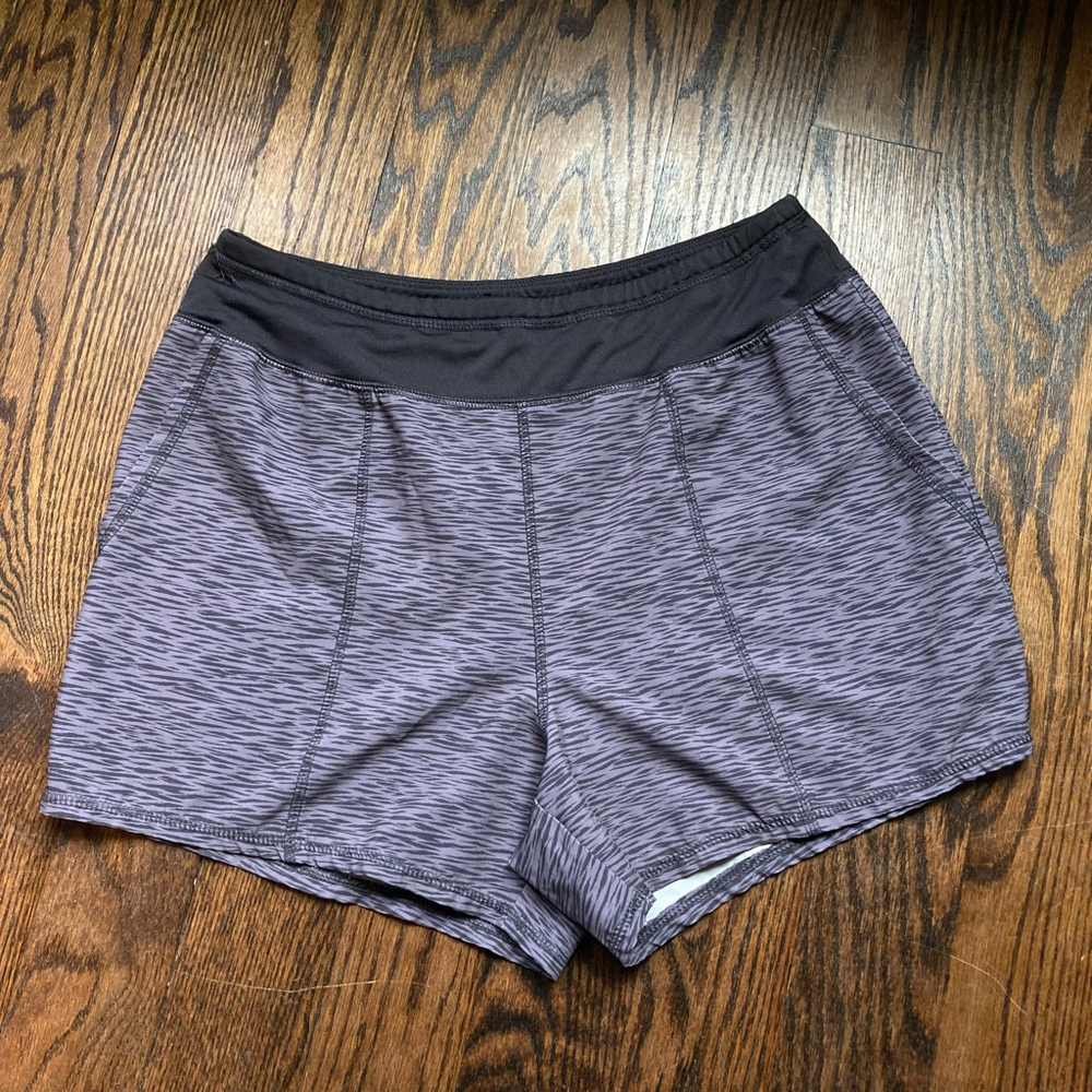 Women's Joe Fresh Active Shorts Medium Gray Athletic